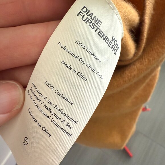 DVF 100% Cashmere Wrap Dress – Honey Brown – Size L - Picture 7 of 7